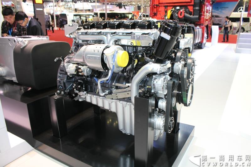 4月20日，在第16届上海国际汽车工业展览会（下称“上海国际车展”）媒体日第一天，北京福田戴姆勒汽车有限公司在其展台举行了