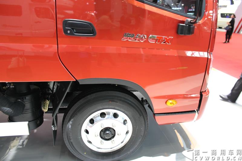 4月20日，在第16届上海国际汽车工业展览会（下称“上海国际车展”）媒体日第一天，北京福田戴姆勒汽车有限公司在其展台举行了