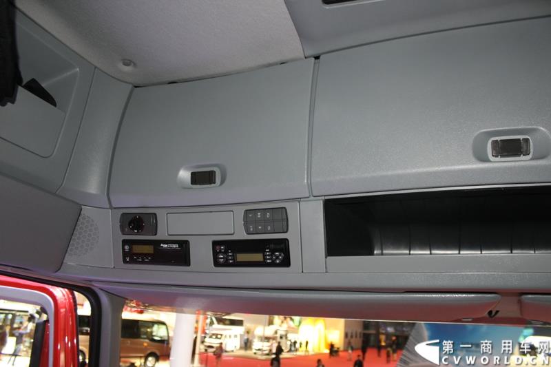 4月20日，在第16届上海国际汽车工业展览会（下称“上海国际车展”）媒体日第一天，北京福田戴姆勒汽车有限公司在其展台举行了