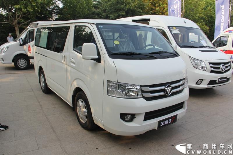 8月14日，图雅诺杯—福田商务汽车第五届改装大赛在山东潍坊举行，福田轻型商用车事业本部以及福田商务汽车负责人、改装企业、经销商、媒体在内的200余人出席了本次活动。图为：风景G7改装的流动服务车，由北京天坛海乔客车公司改装制造