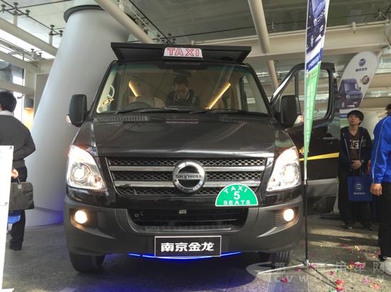 南京金龙开沃D11 5座太阳能纯电动客车－外观图IMG_0460.jpg