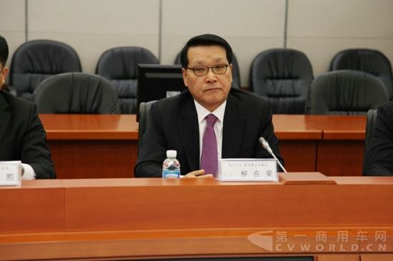 现代汽车商用事业本部长 柳在荣.jpg