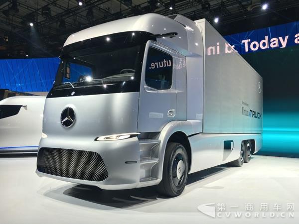 奔驰“都市纯电动卡车”Urban eTruck 55.jpg