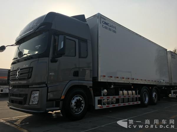 陜汽德龍X3000 430馬力輕量化快遞物流車.jpg