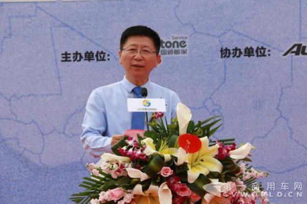 四通搬家有限公司董事长陈杰.jpg 四通搬家有限公司董事长陈杰.jpg