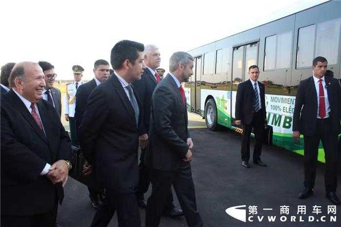 2019年11月25日，在巴拉圭亚松森政府和代理TIMBO积极筹办下，中通纯电动客车推介会在亚松森总统府前隆重举行。巴拉圭国家总统Marito，交通部部长、巴拉圭国家交通协会主席等领导出席了此次推介会。而这也意味着首批中通纯电动公交车将开始服务于巴拉圭首都亚松森市。