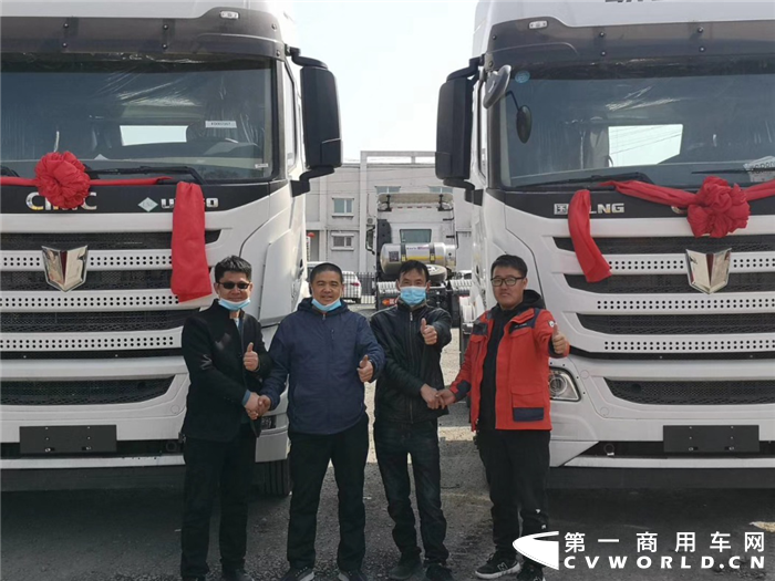 近年来，联合卡车LNG渣土车凭借自身环保无污染、安全智能、稳定可靠的优势不断得到广东湛江客户的支持与信赖，已大批量进入湛江市场，目前市场保有量已超过2200辆。