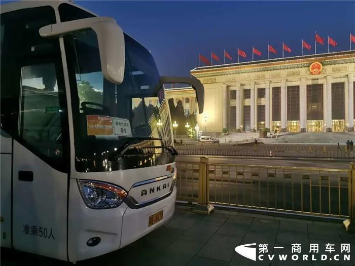5月21日—22日，全国两会在北京盛大开幕。作为全面建成小康社会和“十三五”规划的收官之年，2020年全国两会一方面聚焦疫情防控的后续策略，另一方面也在全面布局中国经济社会发展。在此背景下，中国制造业等各行业的发展，以及公共交通出行等话题备受关注。 