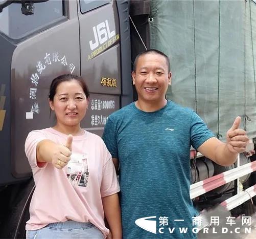 8月25日晚，在全行业的翘首瞩目之下，一汽解放J6L精英版上市暨解放动力铂威品牌发布盛典于南京国际博览中心耀世绽放。