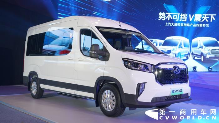 9月26日-10月5日，久违的2020（第十六届）北京国际汽车展览会（下称“北京车展”）将在中国国际展览中心（天竺）新馆、中国国际展览中心（静安庄）举行。本届北京车展以“智领未来”为主题，以展示国内外汽车工业的最新成果。其中，涉及商用车领域，哪些主机厂将参与本届展会，成为媒体和行业关注的焦点之一。