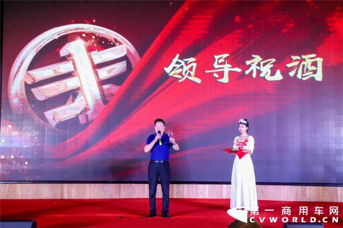 2020年9月21日，“高质典范 赢运之选——解放质惠版2.0新北方款牵引车天津区域产品品鉴会”完美收官。