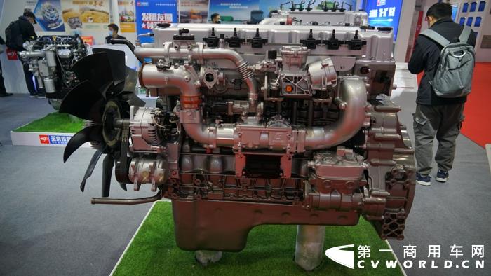 11月11日，第十九届中国国际内燃机及零部件展览会在北京举行，玉柴机器携10款产品参展。
