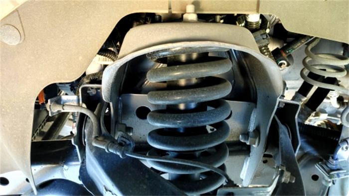 改-【第一商用车】13.68万起售 2.0T+豪华内饰+全能底盘 星际皮卡试驾体验如何？2418.png