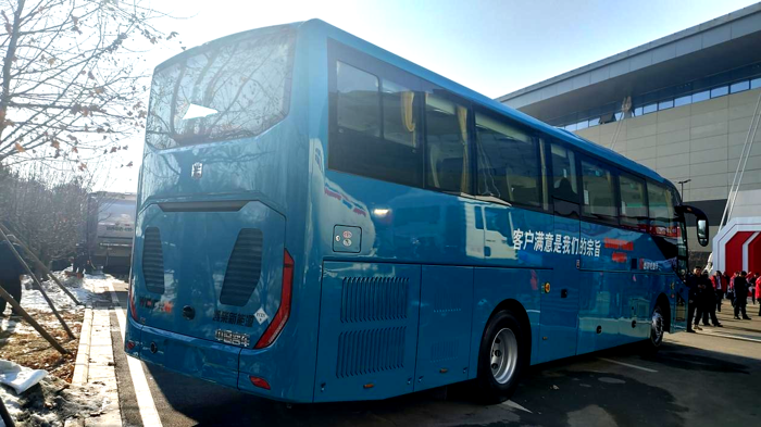 中通新一代燃料电池客车亮相7.png