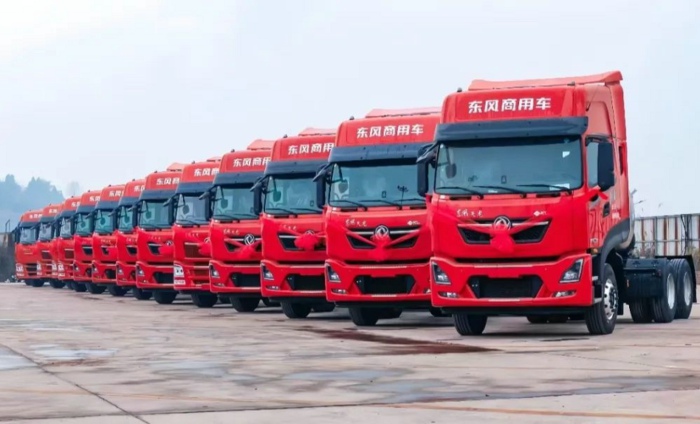东风天龙KL.jpg
