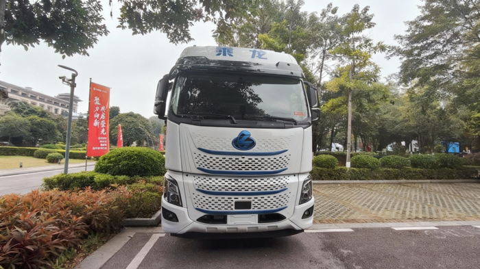 乘龙H7 Pro纯电牵引车资源运输创富新标杆1.png