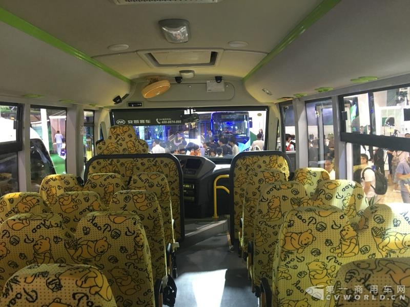 安凯HFF6101KX51校车