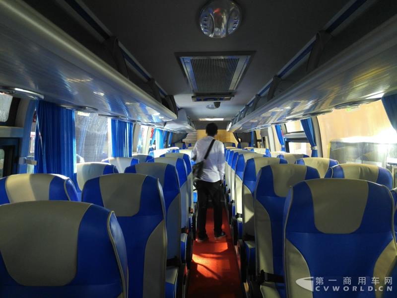 北方BFC6120T1D5J高端座位客车