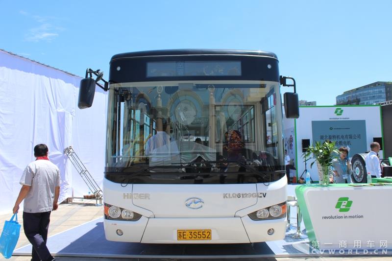 国内首辆运用轮毂电机技术的海格客车