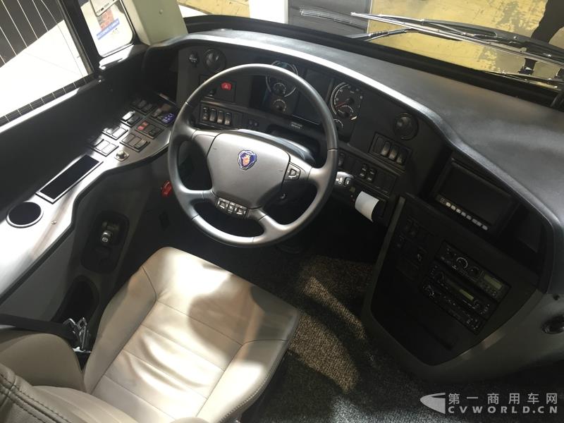 斯堪尼亚·海格统领Touring客车