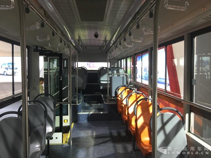 安凯HFF6104G03EV21纯电动公交车