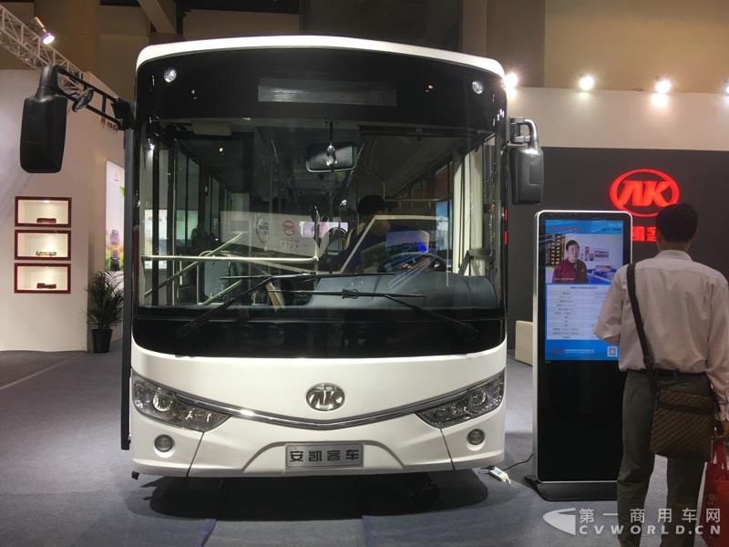 安凯HFF6104G03EV21纯电动公交车