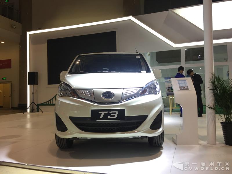 比亚迪T3纯电动物流车