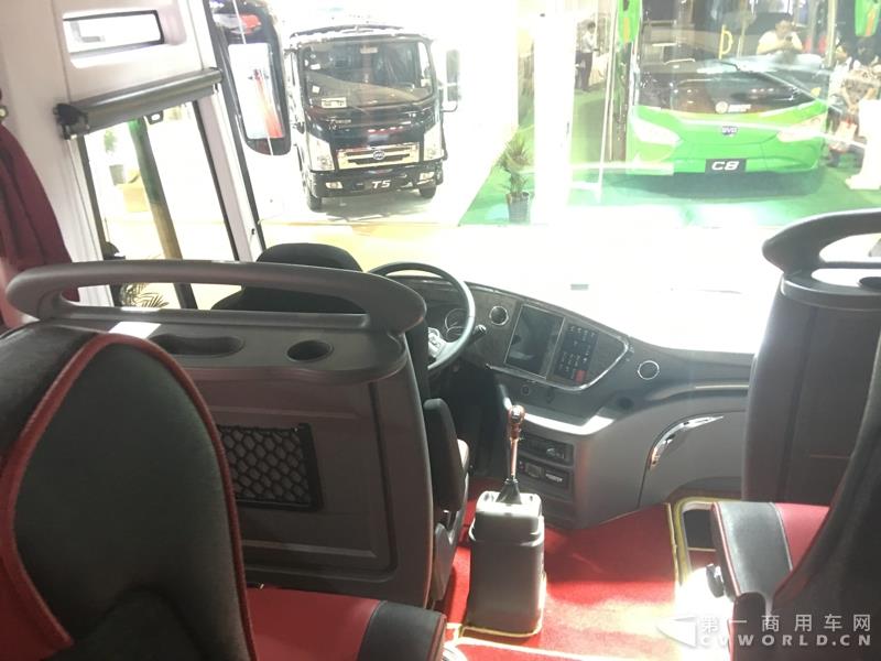 安凯高端客车A9