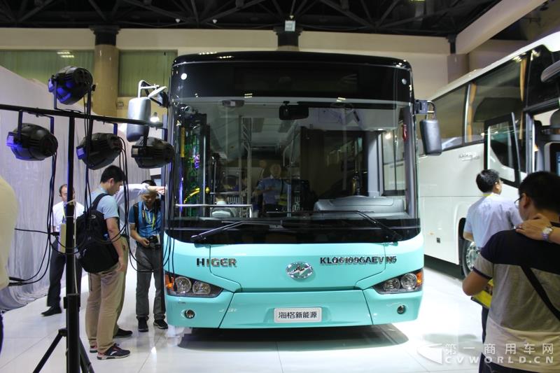 海格KLQ6109GAEVN5全铝纯电动城市公交