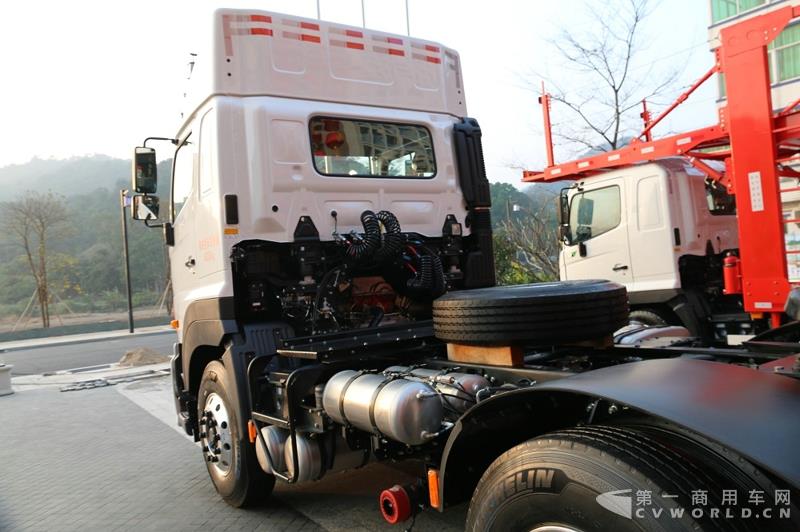 广汽日野700臻值系重卡