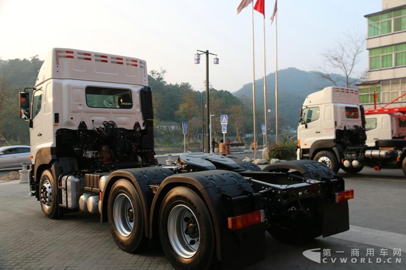 广汽日野700臻值系重卡