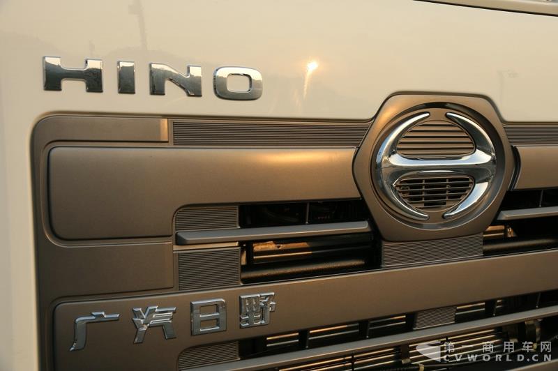 广汽日野700臻值系重卡