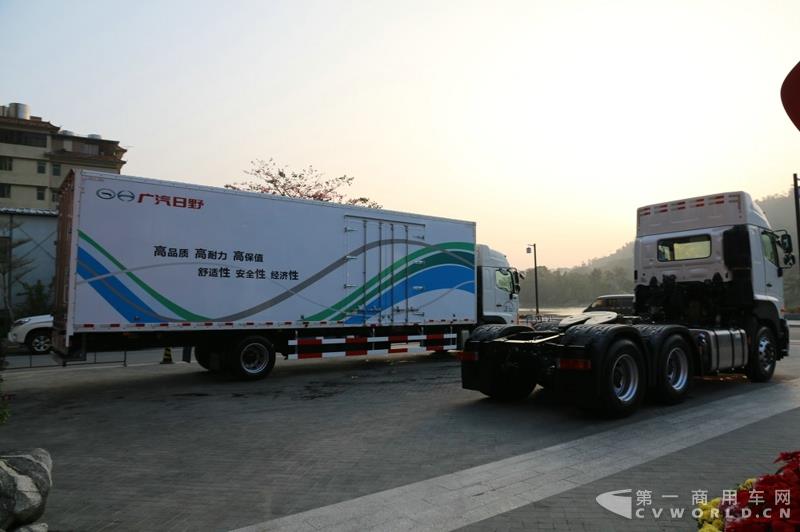 广汽日野700臻值系重卡