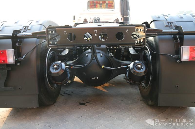 广汽日野700臻值系重卡