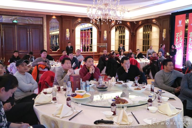 江铃特顺黑河英雄会冰雪挑战激情上演