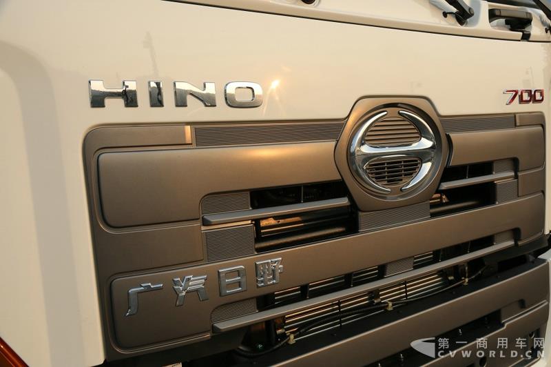 广汽日野700臻值系重卡