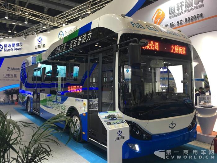 山东沂星氢燃料电池城市客车