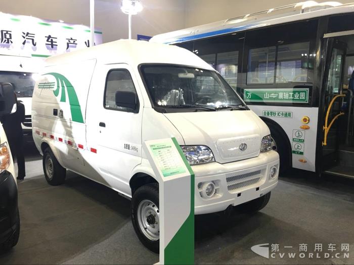 襄阳九洲带来的纯电动厢式运输车
