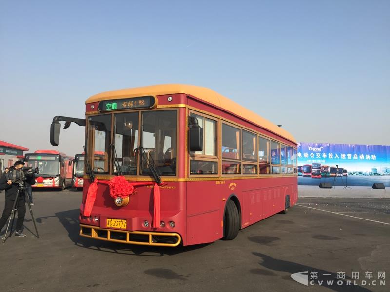 银隆纯电动仿古铛铛车