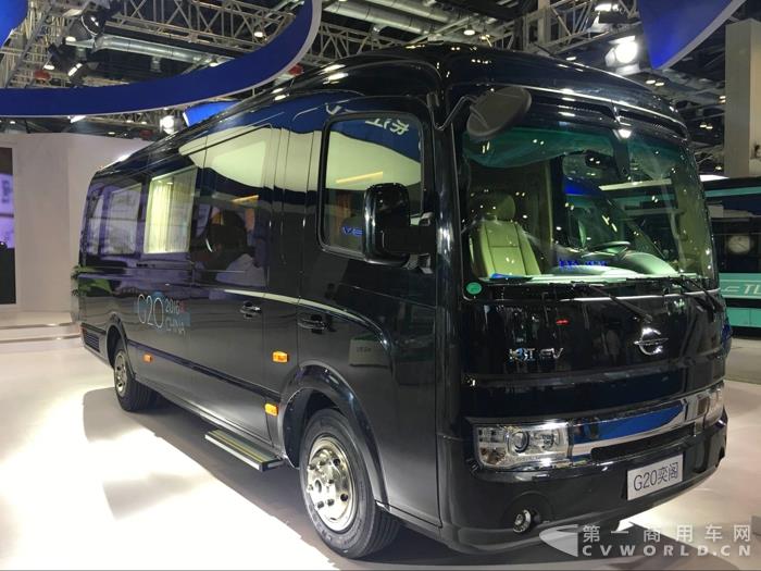 长江奕阁纯电动商务车