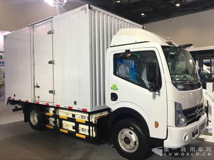 东风股份带来的EV350轻卡物流车