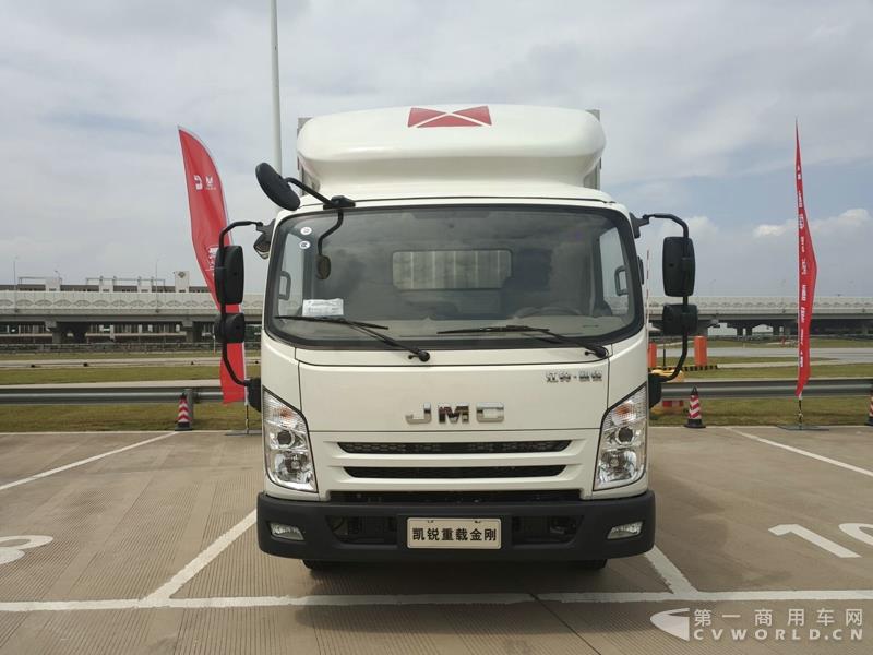 试驾凯锐重载金刚