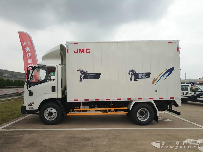 试驾凯锐重载金刚