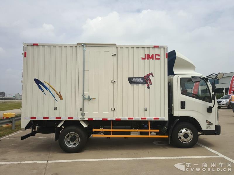 试驾凯锐重载金刚