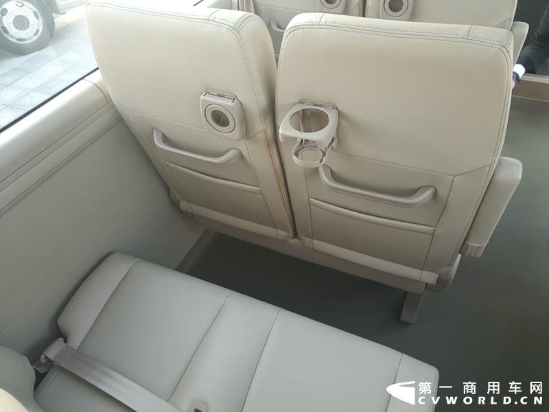 宇通T7 3.5T新品