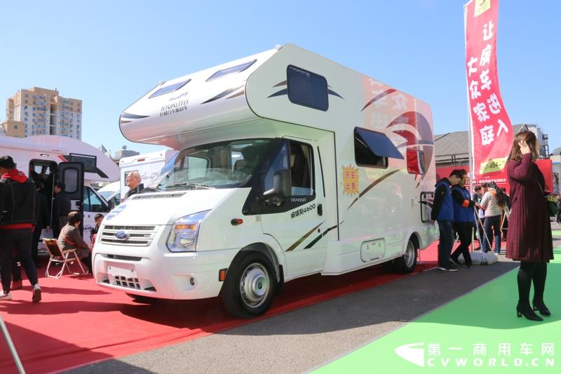 现场展车