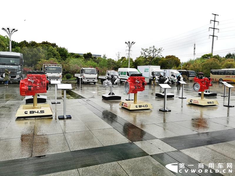 现场展车